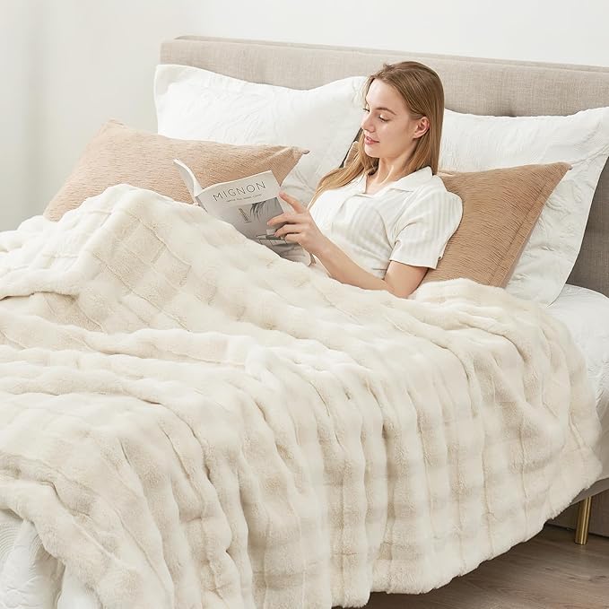 Cozy Bliss Fluffy Faux Fur Throw Blanket for Couch,Warm Cozy Soft Cream White Throw Blankets for Sofa Bed Living Room,60x80 Inches