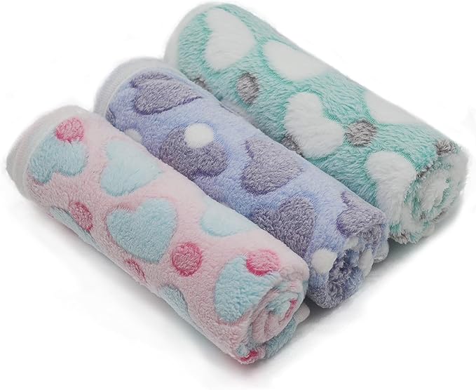 1 Pack 3 Puppy Blankets Super Soft Warm Sleep Mat Love Print Blanket Fluffy Fleece Pet Blanket Flannel Throw Dog Blankets for Small Dogs Puppy Dogs Fluffy Cats,Mix Love-Medium(29"x20")