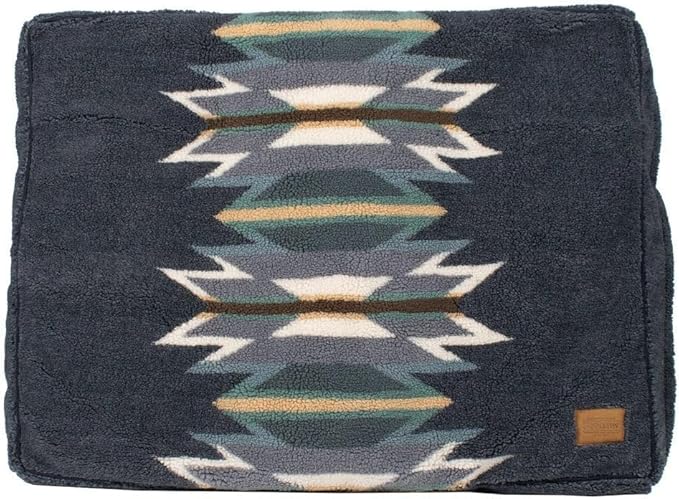 Pendleton Harding Tonal Berber Napper Dog Bed in Gray, L