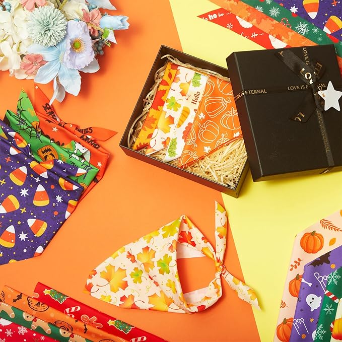Preboun 200 Pcs Halloween Thanksgiving Christmas Dog Bandanas Bulk Holiday Bandanas for Dogs Triangle Kerchief Bib Scarf Set for Pet Fall Costume Photo Props Accessories Pet Shops Groomers, 25 Styles