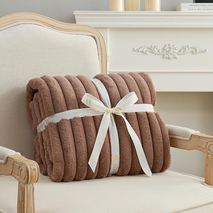 Amélie Home Faux Fur Throw Blanket for Couch, Cozy Fuzzy Fluffy Fur Luxurious Soft Striped Plush Gift Blankets for Family Sofa Chair Bedroom, 55"x70", Light Coffee