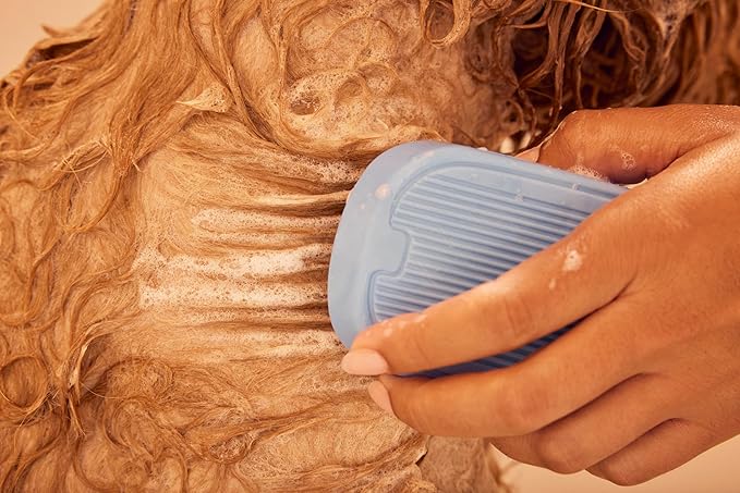 MRS. MEYER'S Clean Day 3 in 1 Dog Shampoo, Sweet Chamomile Scent, 14oz (Pack of 3)