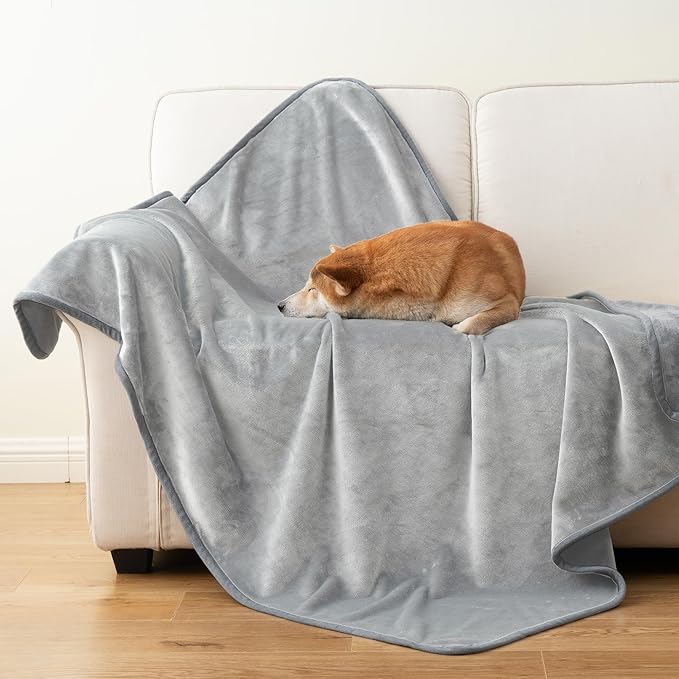 Waterproof Dog Blankets Light Grey, 30"x40" Cat Blanket for Indoor Cats, Soft Fluffy Sofa Car Bed Protector, Reversible Leakproof Flannel Puppy Blanket for Small Medium Dogs