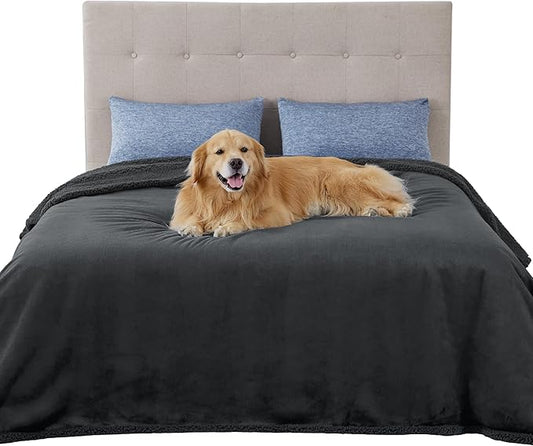 Bedsure Waterproof Blanket for Bed - Sherpa Fleece Waterproof Dog Blankets for Large Dogs, Pet Blankets for Bed/Couch/Dog Crate, Soft Plush Reversible Furniture Protector, Queen, 90"x86", Grey Black