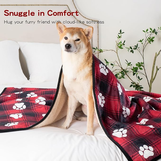 Waterproof Dog Blankets, 30"x40" Cat Blanket for Indoor Cats, Soft Fluffy Sofa Car Bed Protector, Reversible Sherpa Fleece Puppy Blanket for Small Medium Dogs Christmas Decor(Snow Red)