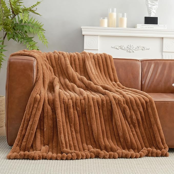 Amélie Home Faux Fur Throw Blanket for Couch, Cozy Fuzzy Fluffy Fur Luxurious Soft Striped Plush Gift Blankets for Family Sofa Chair Bedroom, 55"x70", Brown