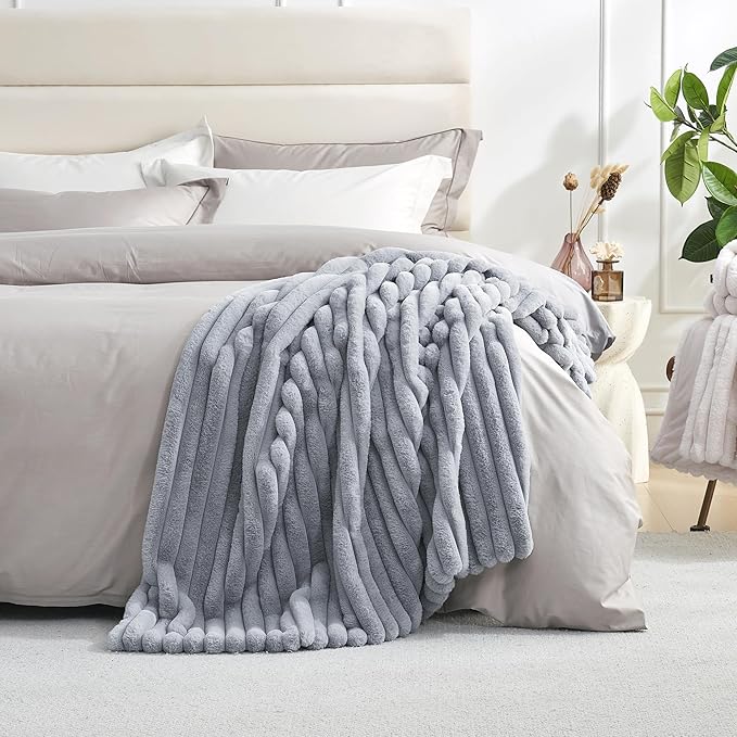 Amélie Home Faux Fur Throw Blanket for Couch, Cozy Fuzzy Fluffy Fur Luxurious Soft Striped Plush Gift Blankets for Family Sofa Chair, 60"x80", Light Grey