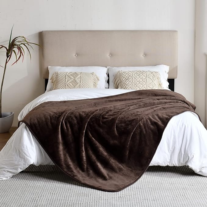 Waterproof Blanket for Bed Couch Sofa, Soft Liquid Pee Proof Pet Blanket for Dog Puppy Cat, Reversible Sherpa Fleece Furniture Protector (Brown, 50x60 inches)