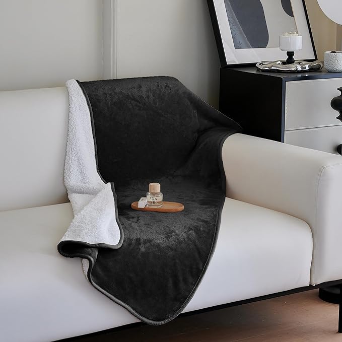 gogobunny Dog Blanket, Waterproof Reversible Sherpa Fleece Throw Blanket, Furniture Cover for Bed, Couch, Sofa Protection from Liquid Pee and Pet Fur of Puppy, Cat (Black, 30x70 inches)