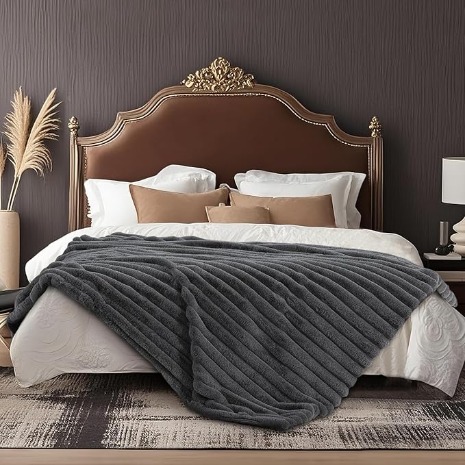 Amélie Home Faux Fur Throw Blanket for Couch, Ultra Cozy Fuzzy Fluffy Fur Luxurious Soft Striped Plush Gift Blankets for Family Sofa Chair Bedroom, 60"x80", Cationic Wolf Gray