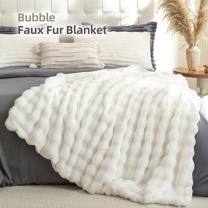 Smoofy Faux Fur Throw Blanket for Couch – Cream White Fluffy Cozy Rabbit Fleece, Plush Soft Bubble Blanket for Sofa & Bed, for Mom, Warm Fuzzy Home Room Decor Throw 60" x 80"