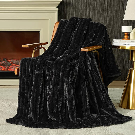 Amélie Home Faux Fur Throw Blanket for Couch, Cozy Fuzzy Fluffy Fur Luxurious Soft Striped Plush Gift Blankets for Family Sofa Chair Bedroom, 55"x70", Black