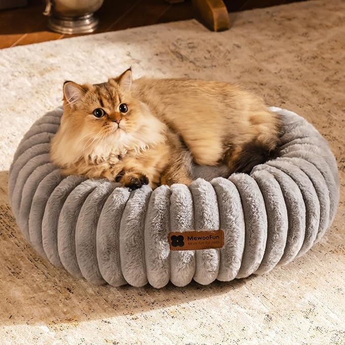 MEWOOFUN Cat Bed, Washable Beds for Indoor Cats, Cute Donut Bed Fluffy Pet Bed with Non-Slip Bottom, Calming Round Bed for Puppy and Kitten (Grey)