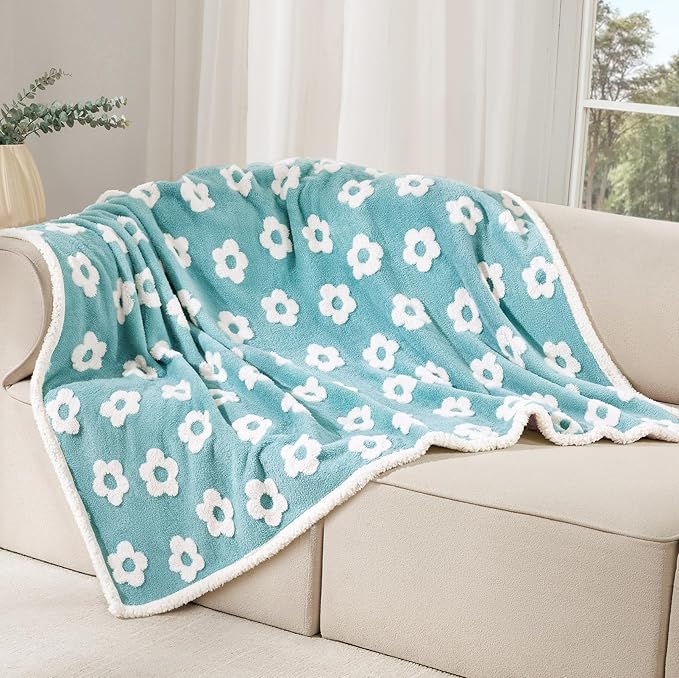 Luciphia Waterproof Pet Blanket for Medium Large Dogs Washable Fluffy Thick Jacquard Shag Fleece Warm Sherpa 3D Textured Flower Print for Cats Puppy Couch Protection (Blue,40x28 inches)