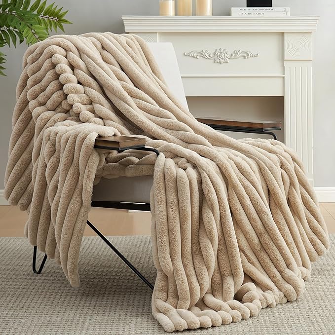 Amélie Home Faux Fur Throw Blanket for Couch, Cozy Fuzzy Fluffy Fur Luxurious Soft Striped Plush Gift Blankets for Family Sofa Chair Bedroom, 55"x70", Beige