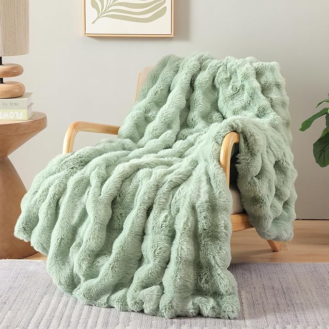 Smoofy Faux Fur Throw Blanket for Couch – Sage Fluffy Cozy Rabbit Fleece, Plush Soft Bubble Blanket for Sofa & Bed, for Mom, Warm Fuzzy Home Room Decor Throw 60" x 80"
