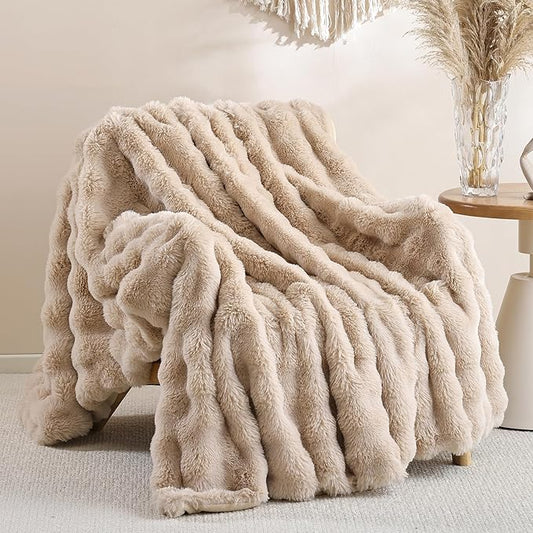 Smoofy Faux Fur Throw Blanket for Couch Rabbit Fleece - Linen Fluffy Blanket for Sofa Bedroom Living Room, Cozy Soft Plush Luxury Thick Winter Fuzzy Comfy Bubble Blanket - 60" x 80"