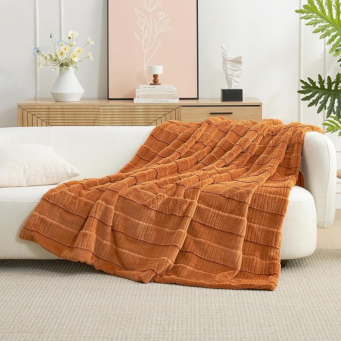 Amélie Home Luxury Striped Faux Fur Throw Blanket for Couch, Soft Cozy Fuzzy Fluffy Soft Plush Blankets Sofa Chair Gift Blankets for Women, 55"x70", Brown