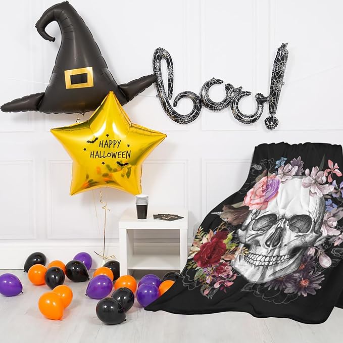 Halloween Skull Throw Blanket for Women, Gothic Rose Skull Theme Blankets, Lightweight Warm Queen Size Flannel Blanket, Cozy All Seasons Fleece Blanket for Home Bed Couch 60 X80 Inch