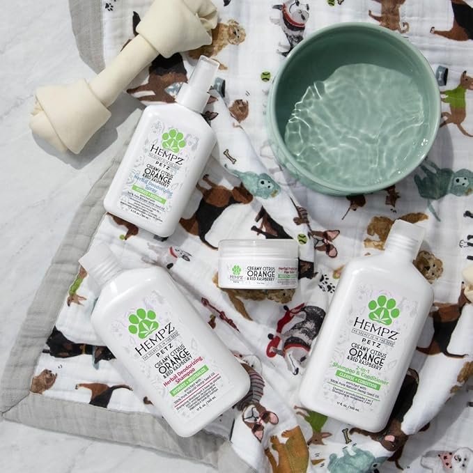 Hempz Petz, Dog Shampoo & Conditioner, Sweet Pineapple Honey Melon 2-in-1 Shampoo and Conditioner, Cleans, Conditions & Moisturizes, 17 fl. Oz