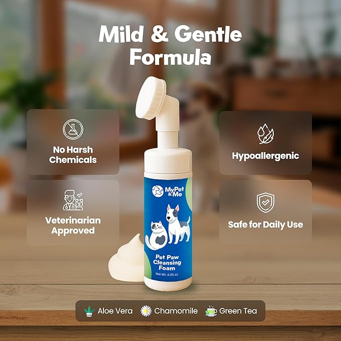 MyPet&Me - Dog Paw Cleaner - Foaming Cleanser for Easy Cleaning - No-Rinse Dog Paw Washer - Gentle Foot Cleaner for Dogs - Paw Wash for Small & Large Dogs - 4.05 oz