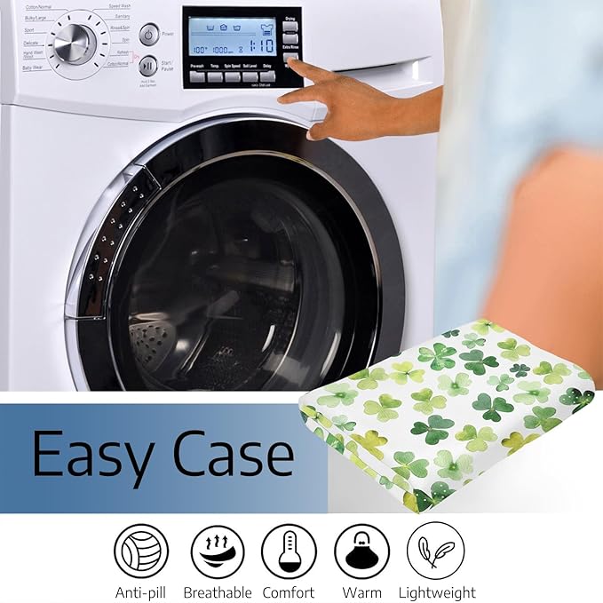 Lucky Clover Blanket, Watercolor Shamrock Cozy Throw Blanket, St. Patrick's Day Irish Green Flannel Blanket, Lightweight Warm Soft Fleece Blanket for Sofa Couch Chair, 50 x 60 Inch