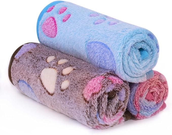 LeapSheep Pet Blankets for Dogs Cats - 3Pack Heart Pattern Super Soft Fluffy Dog Blankets for Small Medium Large Doggy Kitten(Heart, Medium)