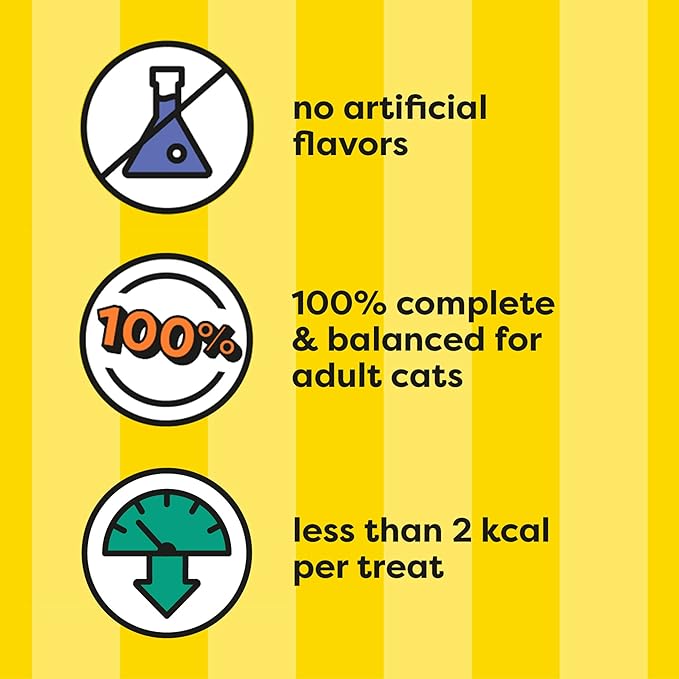 Temptations Classic Crunchy and Soft Cat Treats, Seafood Medley Flavor, 6.3 oz. Pouch (Pack of 10)