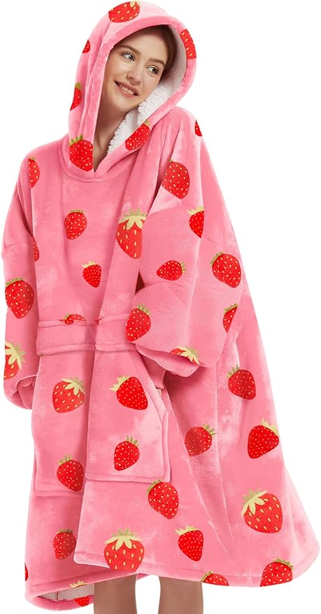 KFUBUO Wearable Blanket Hoodie for Adults Sherpa All Patterns Oversized Sweatshirt Blanket with Pockets Cute Birthday Gifts for Sister Strawberry