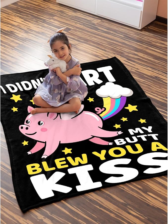 Funny Pig Blanket Gift for Girls Boys- 120x90 Inches Soft Flannel Throws Blankets Funny Gift for Teen Women Men Adult Cute Pig Lover Gifts for Birthday Christmas Halloween Bed Sofa Couch-King Size