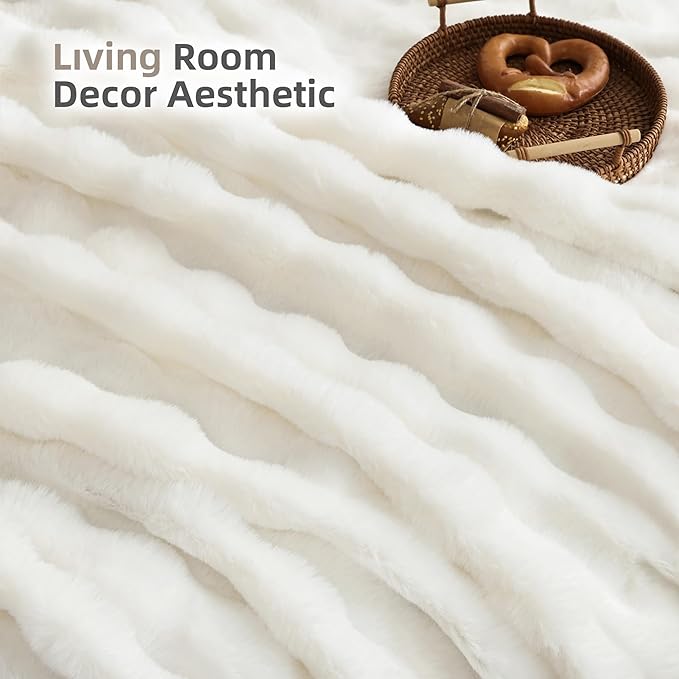 Smoofy Faux Fur Throw Blanket for Couch – Cream White Fluffy Cozy Rabbit Fleece, Plush Soft Bubble Blanket for Sofa & Bed, for Mom, Warm Fuzzy Home Room Decor Throw 60" x 80"