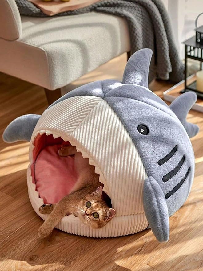 QWINEE Cat Mat Shark-Shaped Kennel Kitten Bed Hideout House Warm Soft Comfortable Semi-Closed Cat Dog Nest Blue L