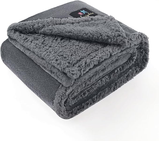 Luciphia Waterproof Blanket for Large Dogs Liquid Proof Furniture Protector Washable Pet Reversible Bed Cover for Couch Soft Sherpa Fleece Cat Blanket for Small Medium Light Grey Small（40" x 28"）