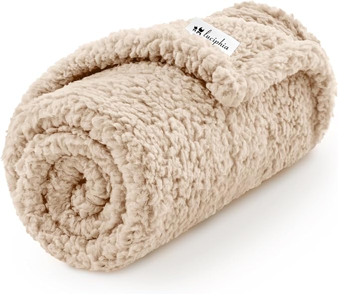 Luciphia Premium Fleece Pet Blanket for Small Medium Dogs Puppy Soft Sherpa Calming Cat Throw Blankets(Beige,41x31 inches)