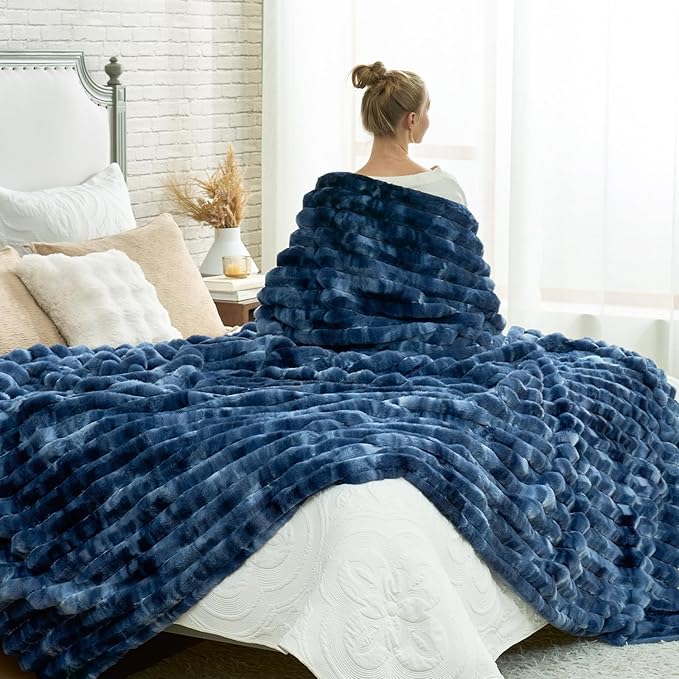 Cozy Bliss Faux Fur Throw Blanket for Couch, Cozy Warm Plush Striped Blanket for Sofa Bedroom Living Room, 108 * 90 Inches Tie-dye Blue