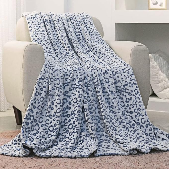 FY FIBER HOUSE Flannel Fleece Throw Microfiber Blanket with 3D Cheetah Print,90"X90",Blue