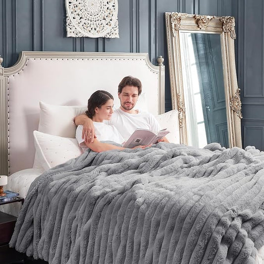 Cozy Bliss Faux Fur Throw Blanket for Couch, Cozy Warm Plush Striped Blanket for Sofa Bedroom Living Room, 90 * 90 Inches Gray