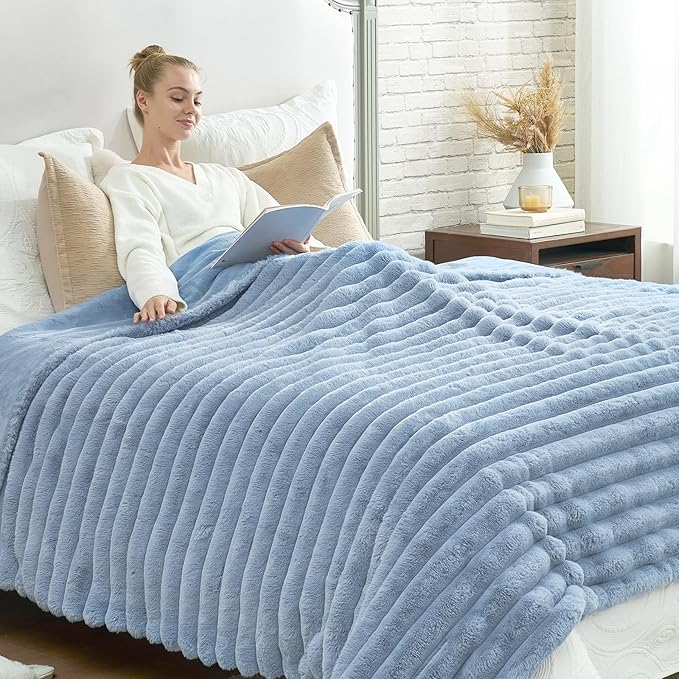 Cozy Bliss Faux Fur Throw Blanket for Couch, Cozy Warm Plush Striped Blanket for Sofa Bedroom Living Room, 90 * 90 Inches Light Blue
