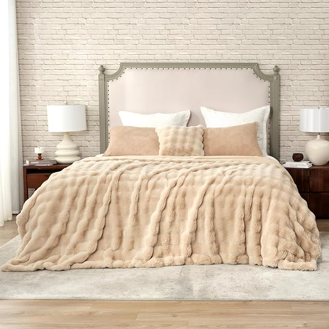 Cozy Bliss Faux Fur Throw Blanket for Couch, Bubble Plush Blanket Queen Size, Fuzzy Soft & Thick Blanket for Bed Sofa Living Room, 90x90 Inches Beige