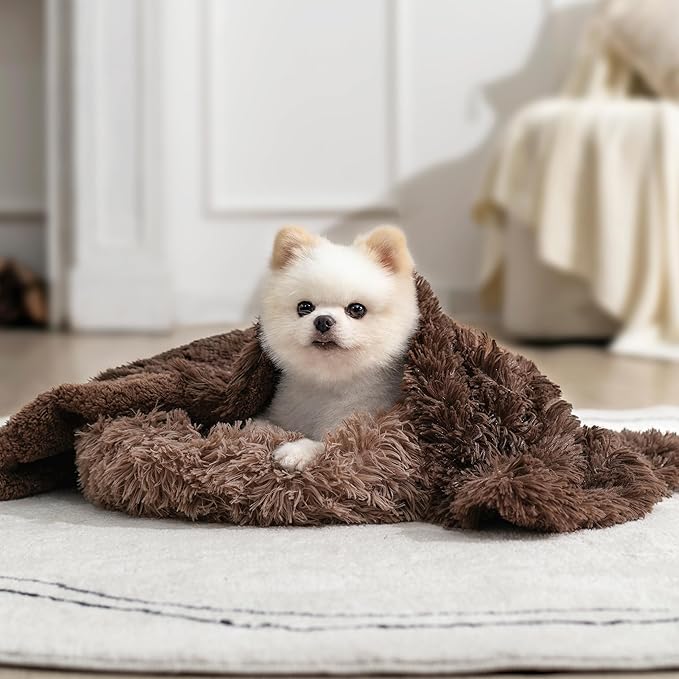 gogobunny Waterproof Dog Blanket for Large Dogs, Cats, Puppy, Reversible Faux Fur Pet Throw Blanket, Washable, Calming Furniture Protection for Sofa Bed (25x35 Inch (Pack of 1), Chocolate)