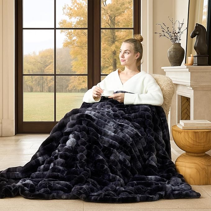 Cozy Bliss Faux Fur Throw Blanket for Couch, Cozy Warm Plush Striped Blanket for Sofa Bedroom Living Room, 60 * 80 Inches Tie-dye Black