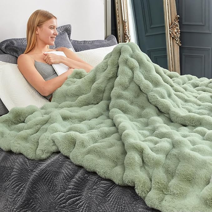 Cozy Bliss Faux Fur Throw Blanket for Couch, Fuzzy Soft Plush Thick Bubble Blanket for Sofa Bedroom Living Room, 50 * 60 Inches Sage Green