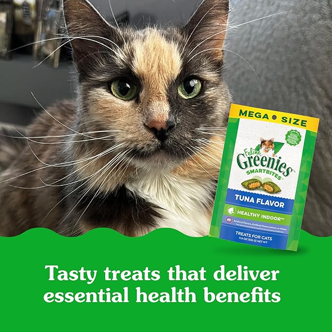 Greenies Feline Smartbites Healthy Indoor Natural Treats for Cats, Tuna Flavor, 4.6 oz. Pouch