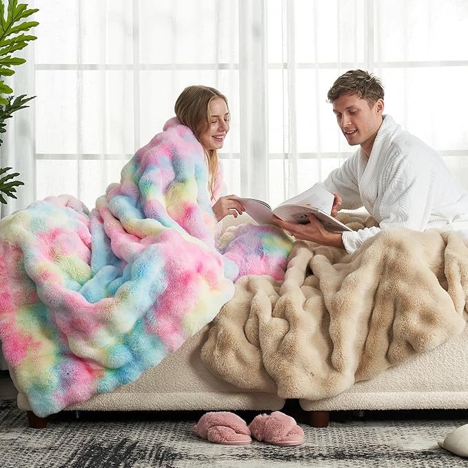 Cozy Bliss Faux Fur Throw Blanket for Couch, Fuzzy Soft Plush Thick Bubble Blanket for Sofa Bedroom Living Room,50 * 60 Inches Tie-dye Rainbow