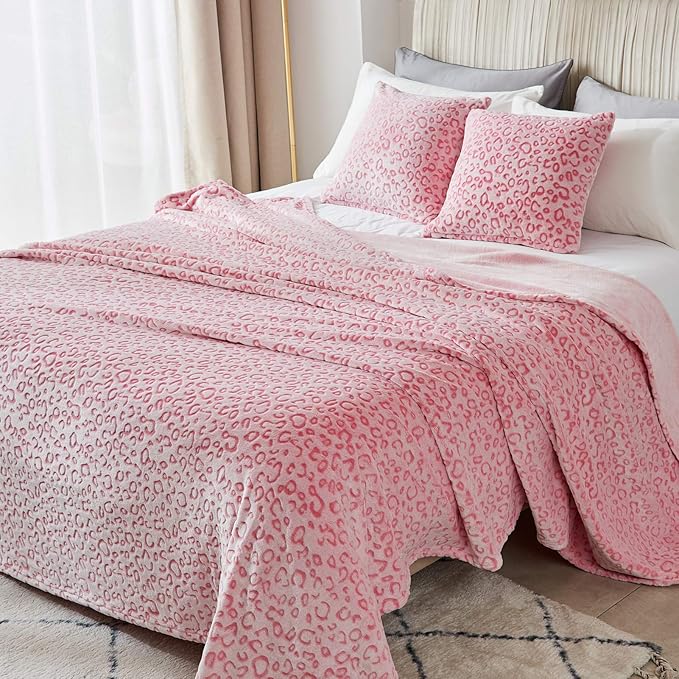 FY FIBER HOUSE Flannel Fleece Leopard Print Throw Blanket, Super Soft Lightweight King Size Bedspreads, 90"X108", Pink