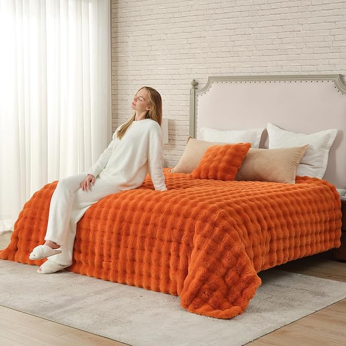 Cozy Bliss Faux Fur Throw Blanket for Couch, Bubble Plush Blanket Queen Size, Fuzzy Soft & Thick Blanket for Fall Bed Sofa Living Room, 90x90 Inches Halloween Burnt Orange