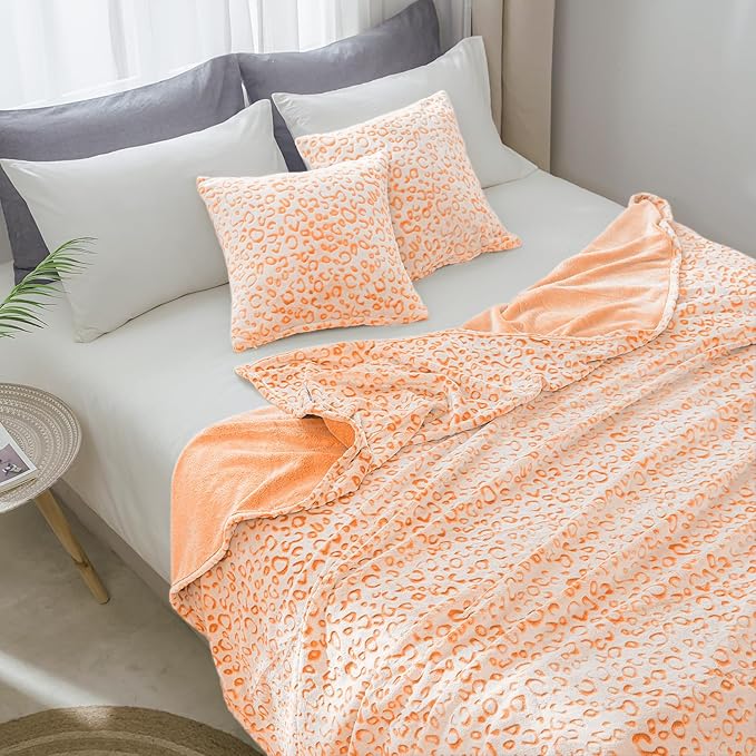FY FIBER HOUSE Flannel Fleece Leopard Print Throw Blanket Super Soft Lightweight Fluffy Throw for Couch, 50"X60",Orange