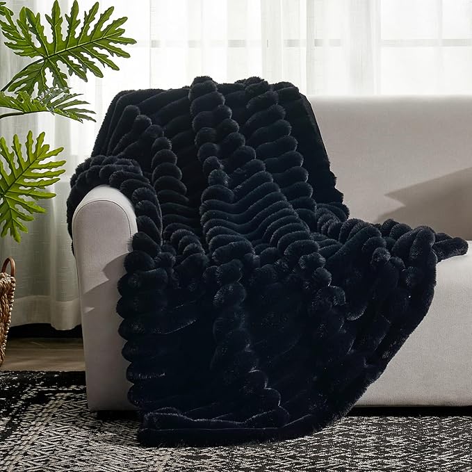 Cozy Bliss Faux Fur Throw Blanket for Couch, Cozy Warm Plush Striped Blanket for Sofa Bedroom Living Room, 50 * 60 Inches Black