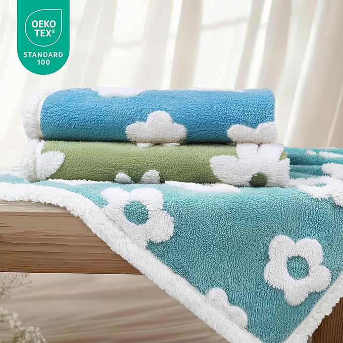 Luciphia Waterproof Pet Blanket for Medium Large Dogs Washable Fluffy Thick Jacquard Shag Fleece Warm Sherpa 3D Textured Flower Print for Cats Puppy Couch Protection (Blue,40x28 inches)