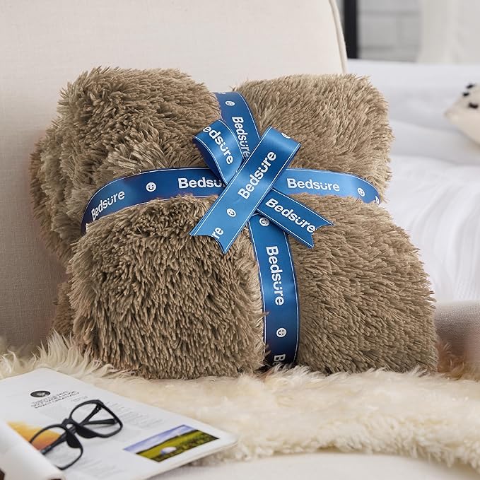 Bedsure GentleSoft Fluffy Brown Blankets Queen Size for Bed, Thick Sherpa Faux Fur Fleece Fuzzy Plush Winter Warm Heavy Soft Queen Blankets, Bedroom Decor Brown Gifts Cozy Gifts for Women Men, 90x90